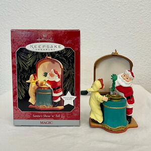 Hallmark Keepsake “Santa's Show & Tell” 1998 Magic Ornament.